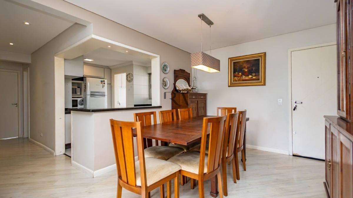 Sala de jantar do apartamento de 91 m² à venda no Portão, em Curitiba