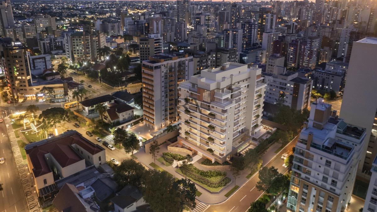 Espaço e Privacidade para Sua Família: Apartamento de 130 m² com 3 quartos no Alto da XV