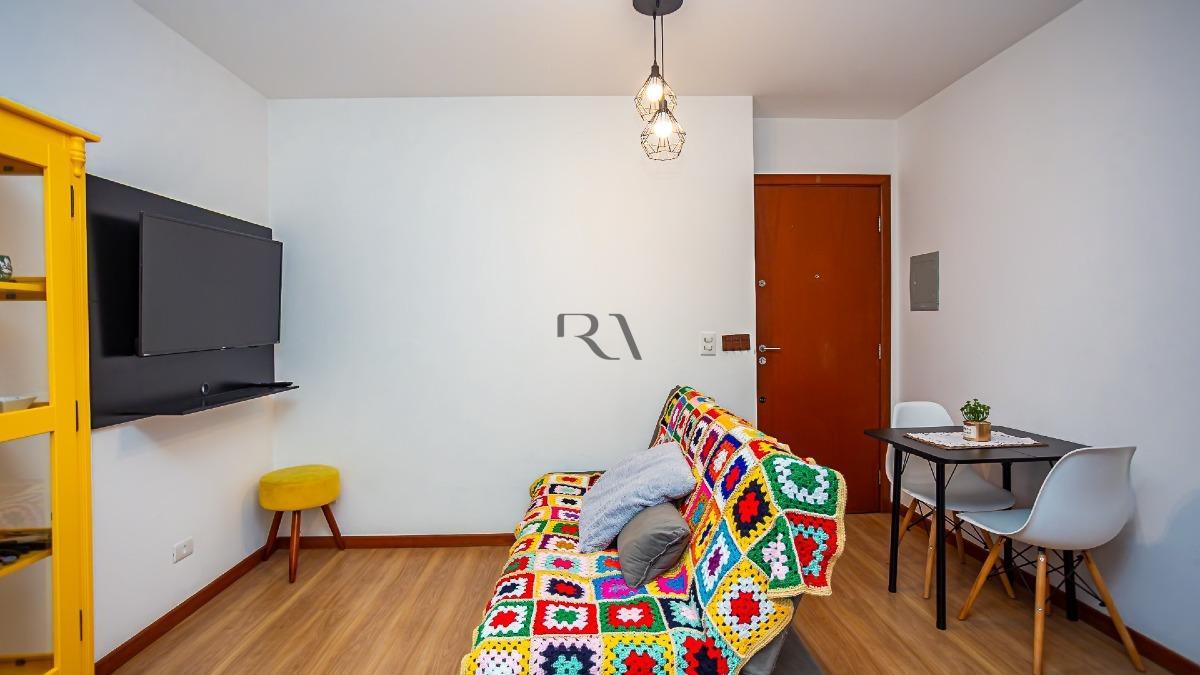 Apartamento de 1 quarto no Condomínio Parque Évora, próximo ao Jardim Botânico | Hugo Lange