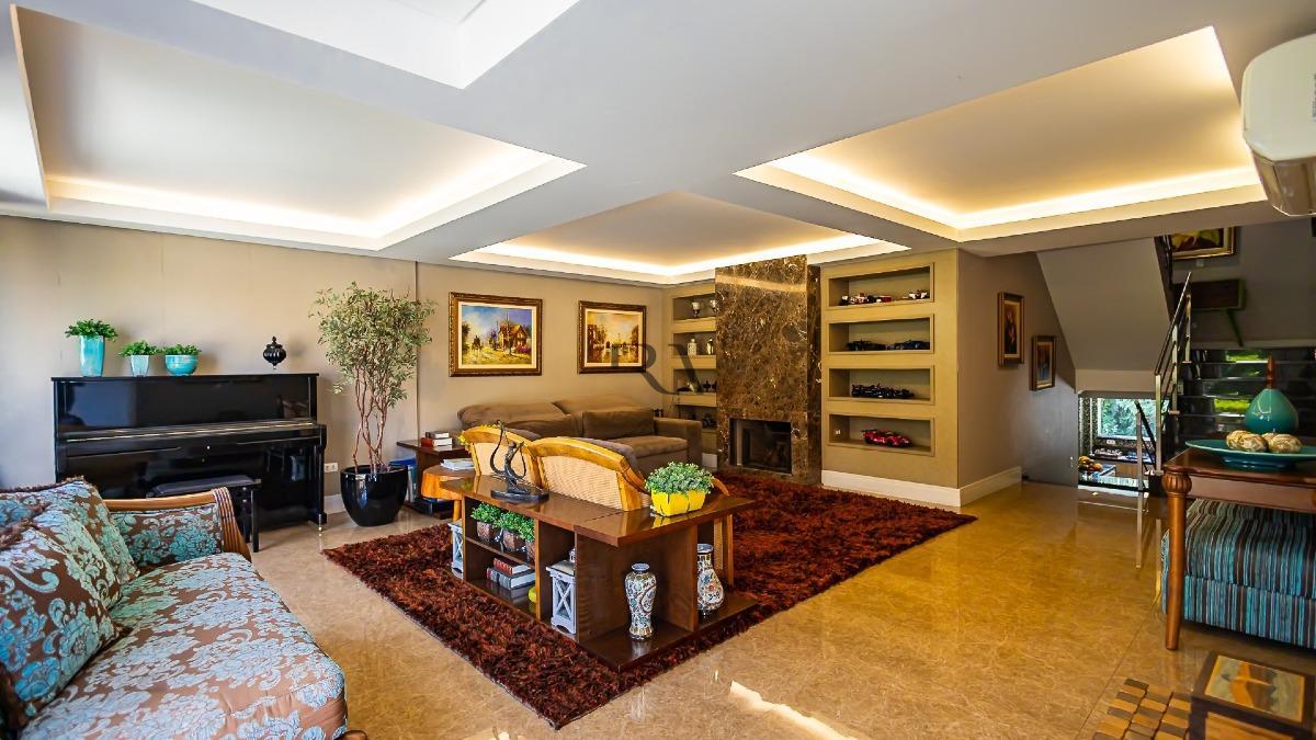 Casa em Condomínio 4 Quartos Santa Felicidade 350m²