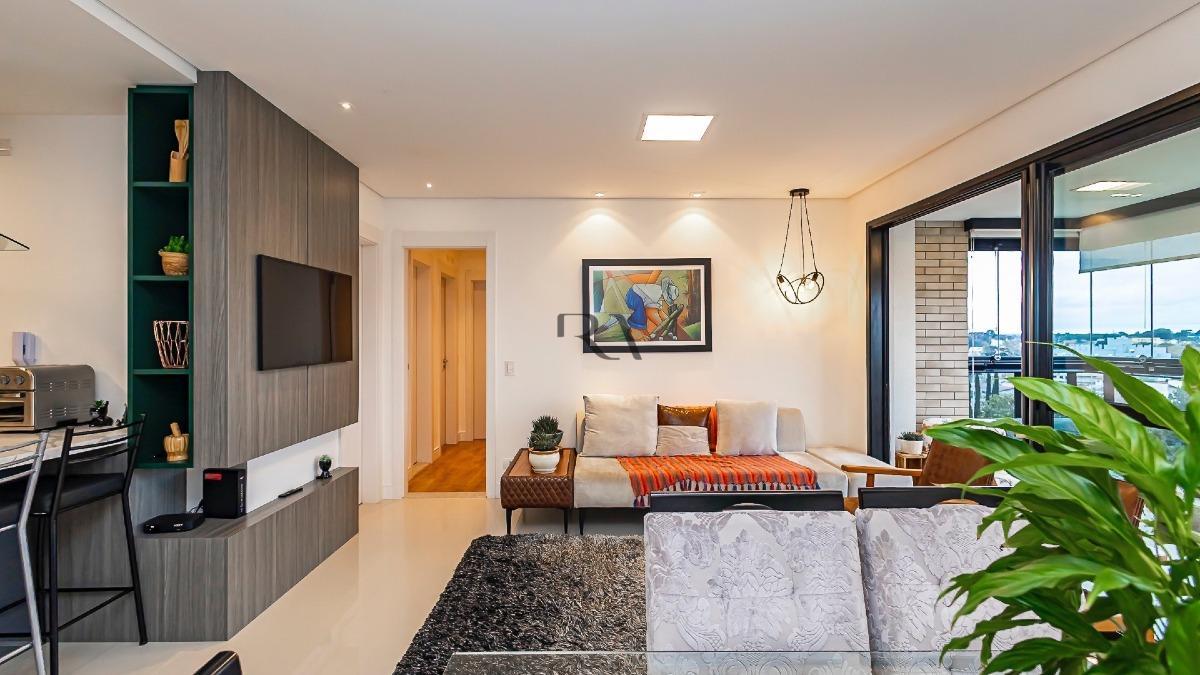 Apartamento Semi-Mobiliado com 3 Quartos e Varanda Gourmet no Ecoville 