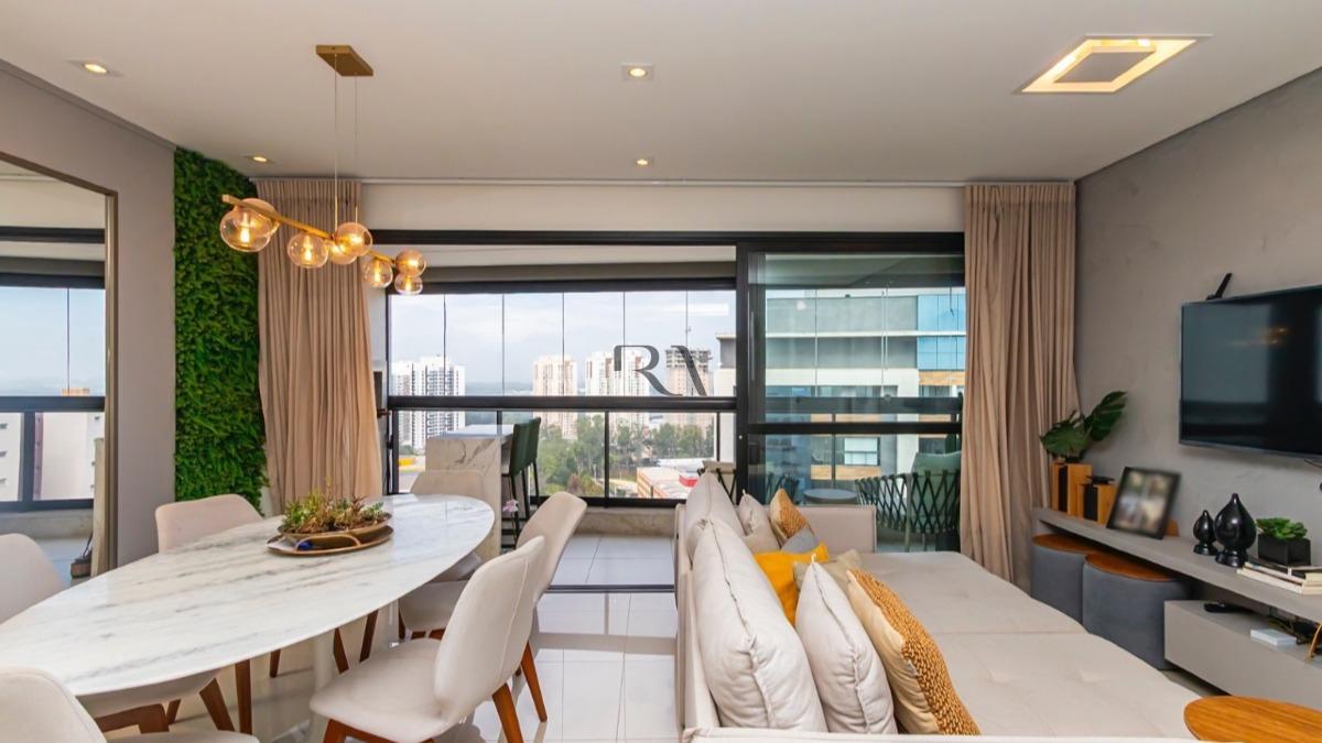 Apartamento em andar alto no View Ecoville
