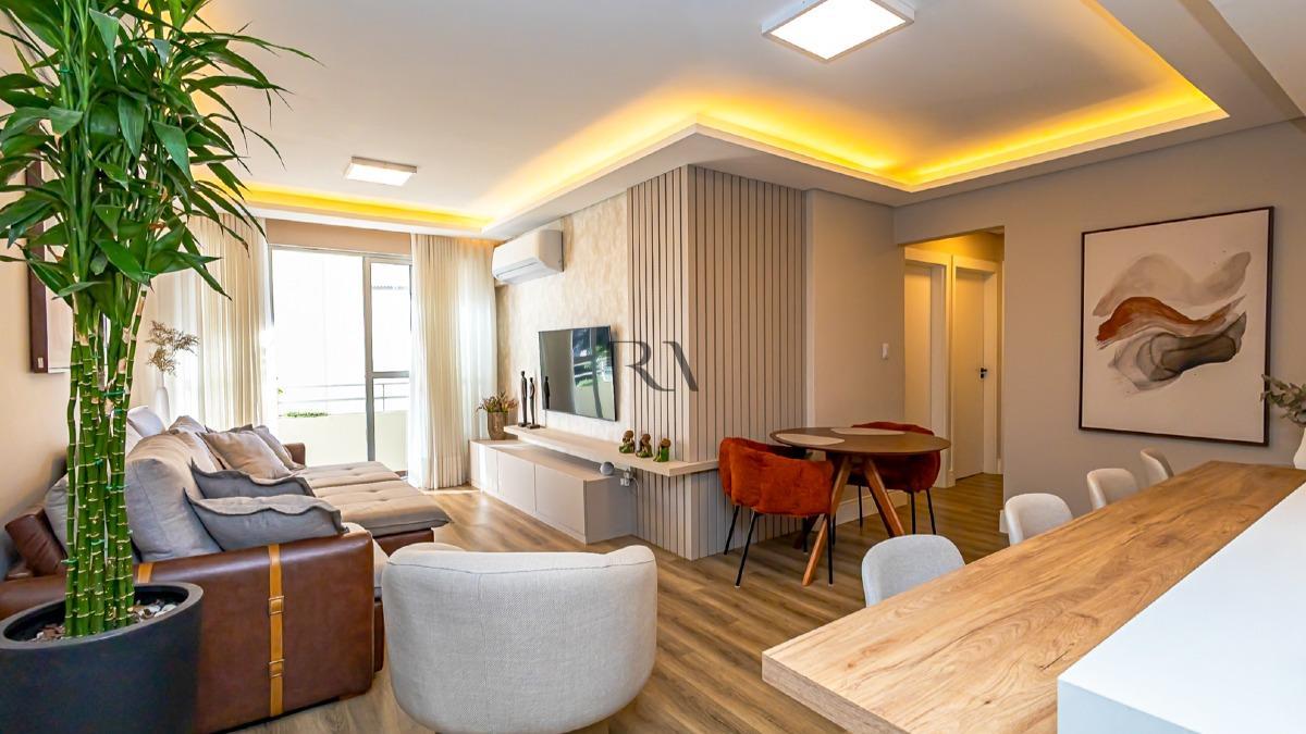 Apartamento para locação com 3 quartos, sendo 1 suítes e 1 vaga de garagem no Água Verde.